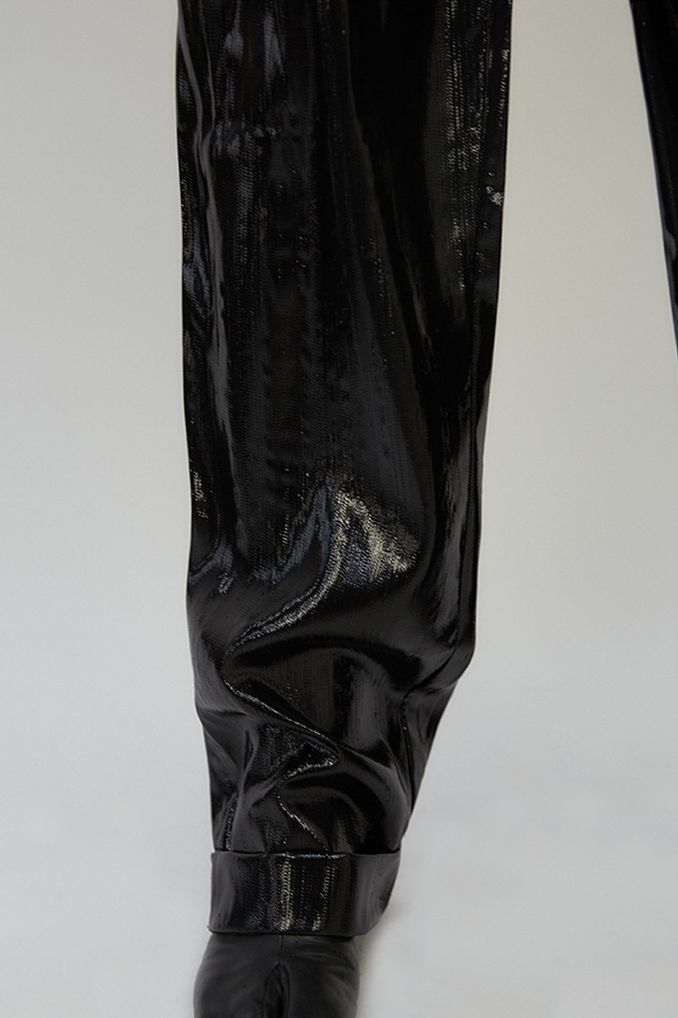 Bianca pleated trouser in lamé - Black