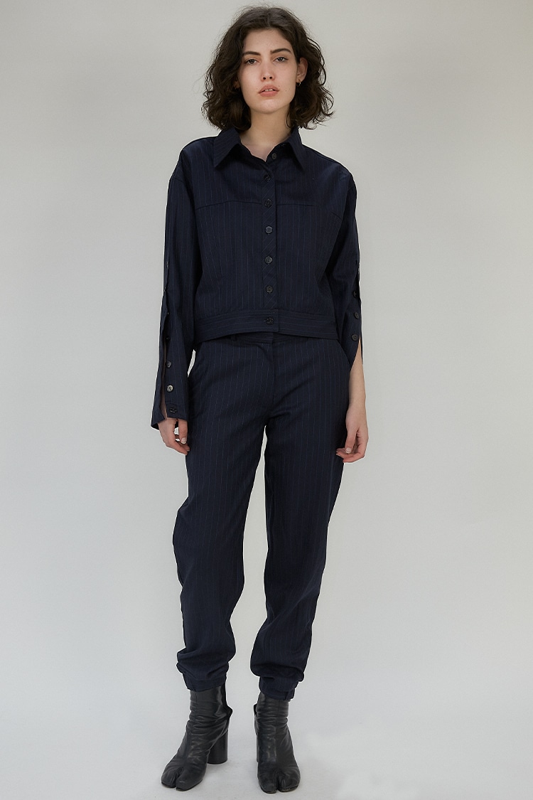 Chrissie utility trouser in wool - Blue pinstripe