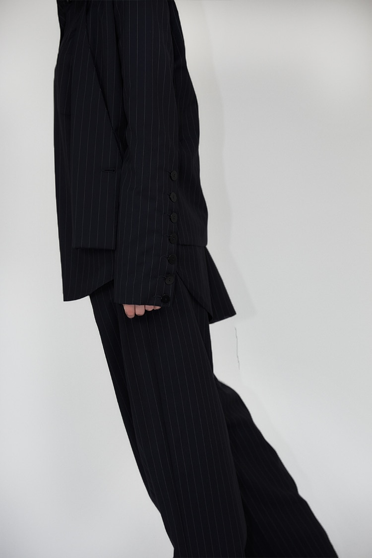 Diane wide-leg trousers in wool – Dark navy pinstripe