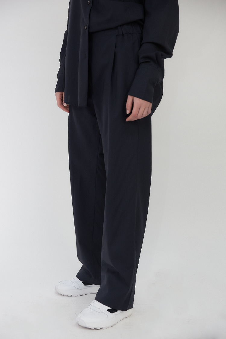 Perry pleated trousers in wool - Navy
